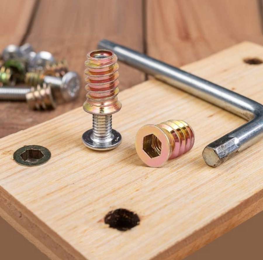 IKEA bevestigingsonderdelen